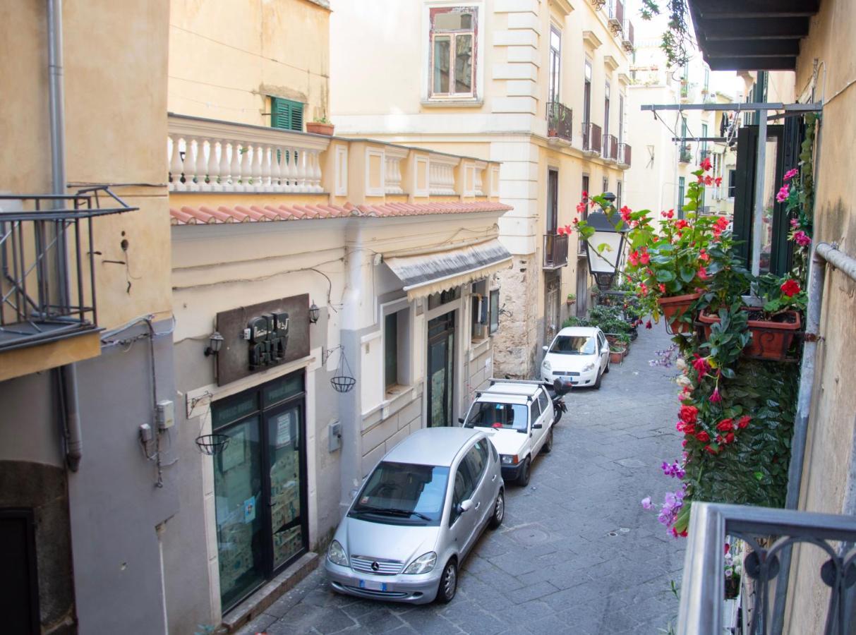 Luxury House Dogana 37 Daire Salerno Dış mekan fotoğraf
